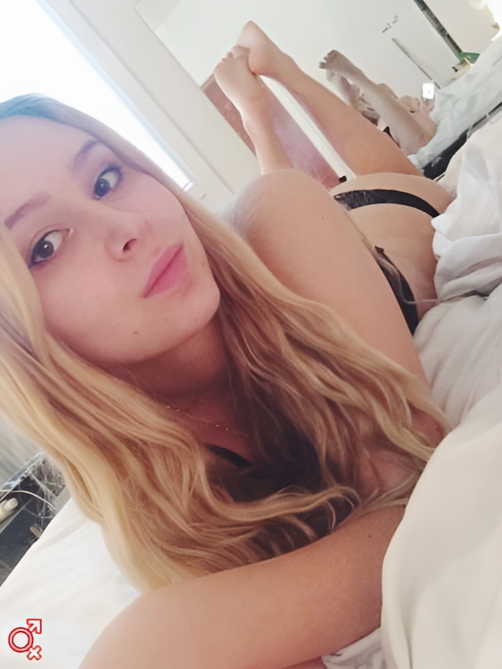 Марина привлекальеная девушка из Петродворец цена от 4000 руб