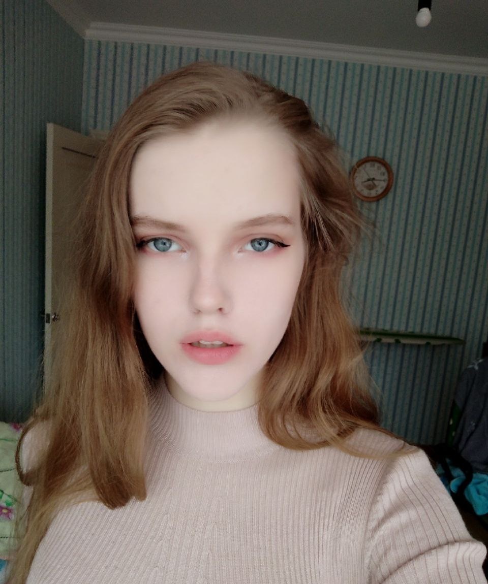 Алина привлекальеная девушка из Петродворец цена от 3000 руб