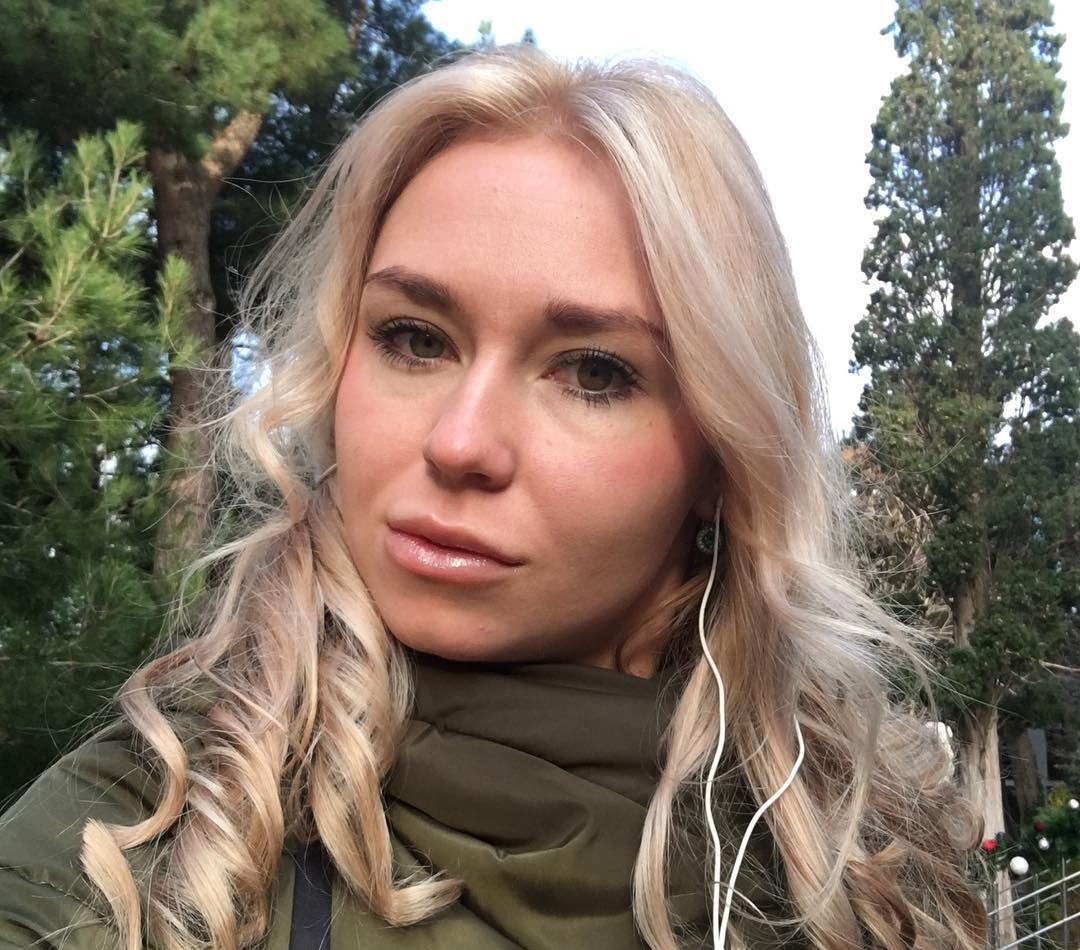 Анька привлекальеная девушка из Петродворец цена от 3500 руб