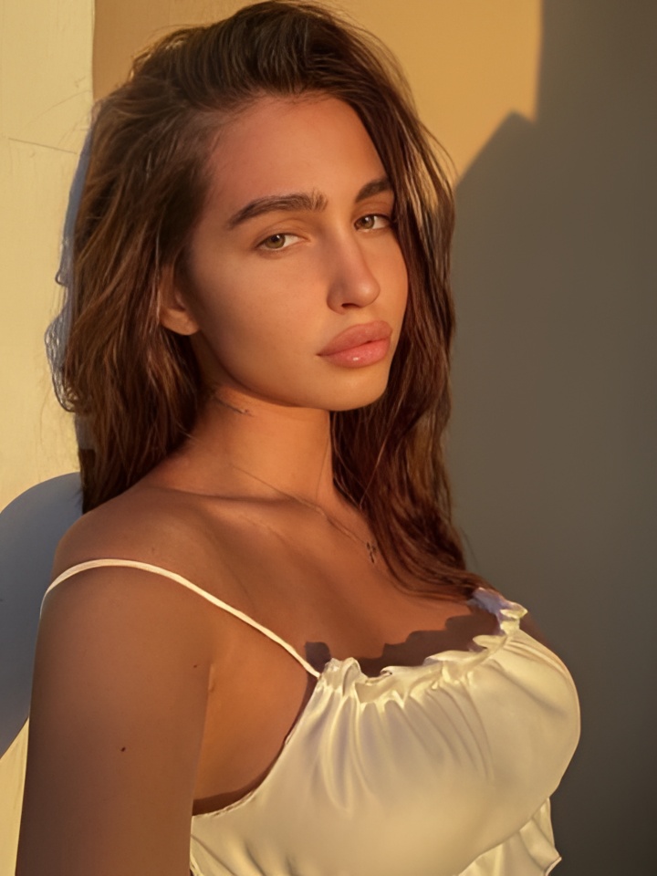 Индивидуалка Жасмин, доступна для личного знакомства от 2500 руб