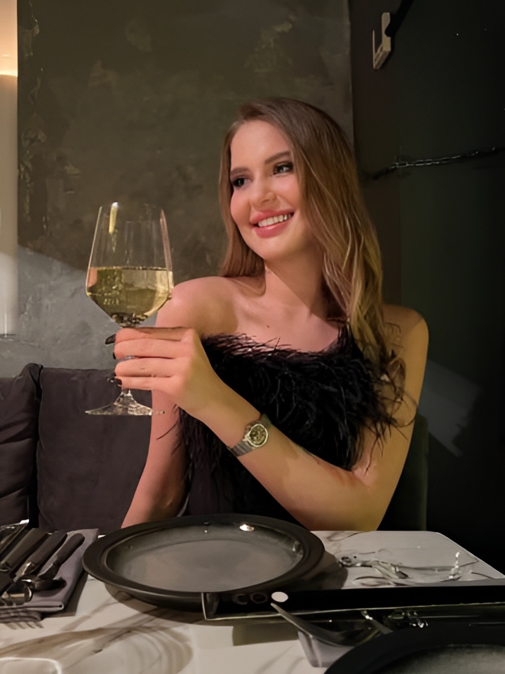 Индивидуалка Зина, доступна для личного знакомства от 4000 руб