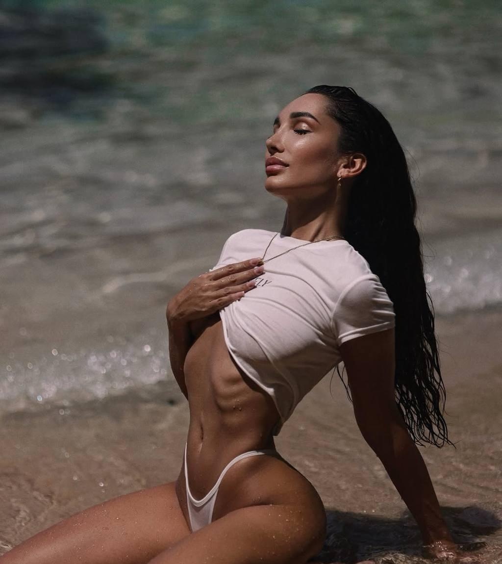 Индивидуалка Тони, доступна для личного знакомства от 8000 руб