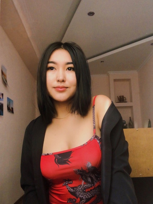 Неля привлекательная девушка из Петродворец цена от 3000 руб